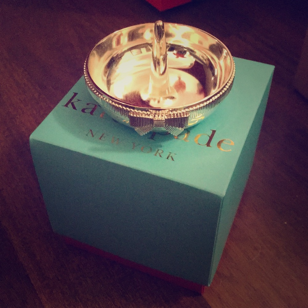 Authentic Kate Spade ring holder!